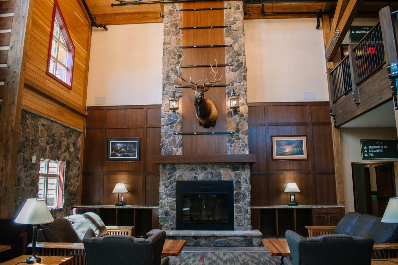 The Lodge At Mauston Eksteriør bilde